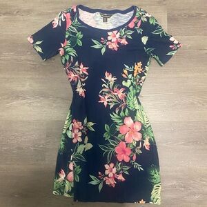 Tommy Bahama Navy Floral dress size Small